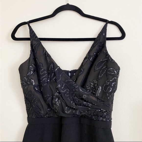 Dress The Population Giulia
Crepe Dress New $248 - Picture 4 of 6